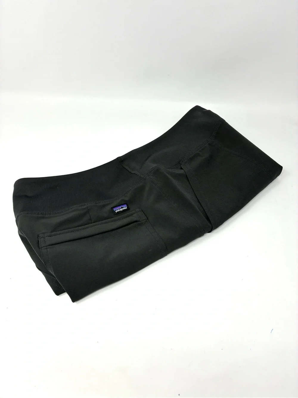 Patagonia Happy Hike Shorts Black Women’s SZ Medium Lightweight Clothing Stretch